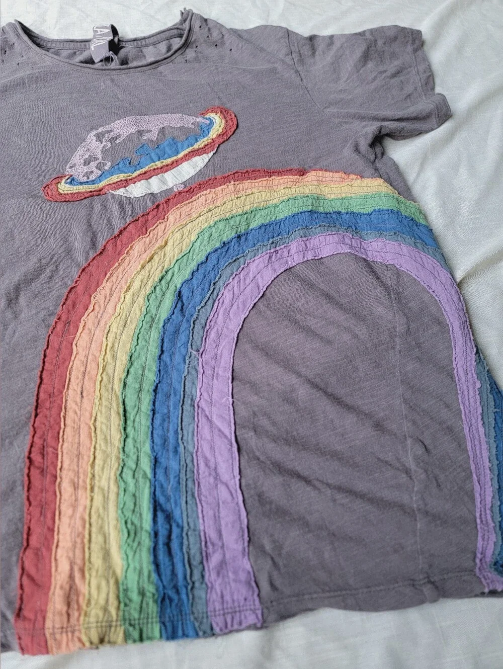 Magnolia Pearl Saturn Disco Applique Rainbow Tee Tshirt Distressed Bohobocentric